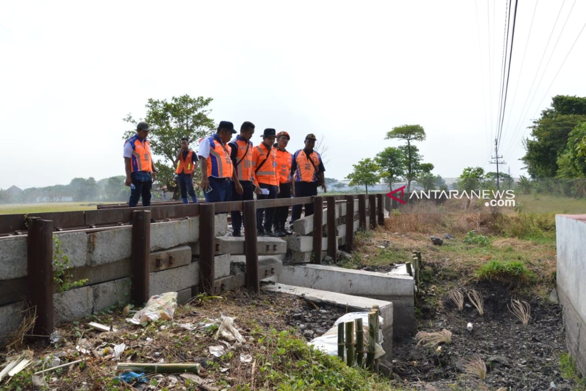 KAI Daop Jember antisipasi titik rawan jelang angkutan Lebaran