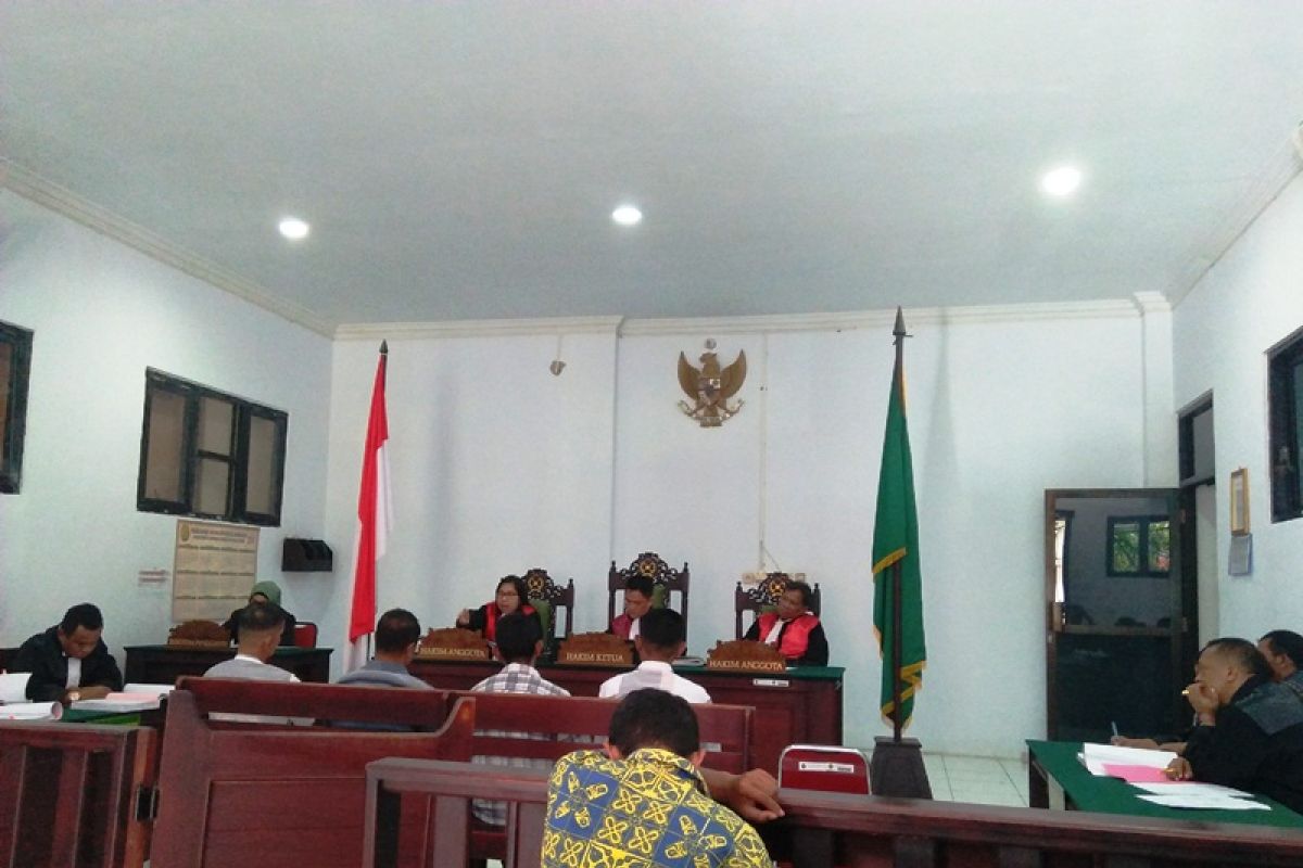 Hakim Tipikor adili terdakwa korupsi add-dd Seram Utara