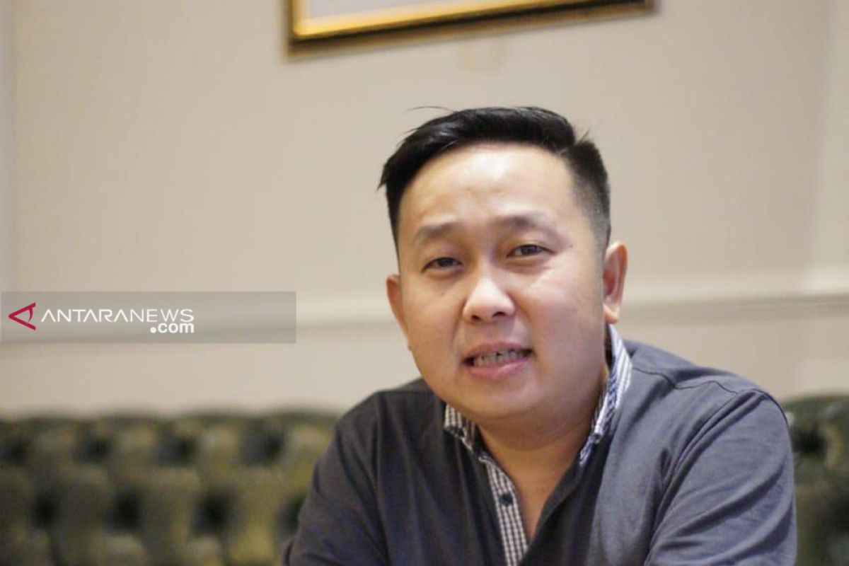 PSI pilih Cawali Surabaya yang kompetensinya sama dengan Wali Kota Risma