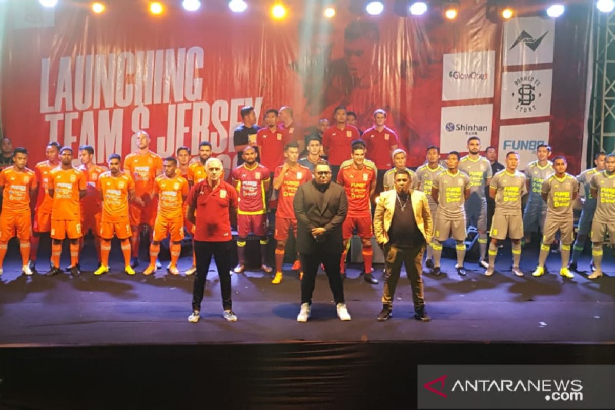 Borneo Perkenalkan tim-jersey 2019