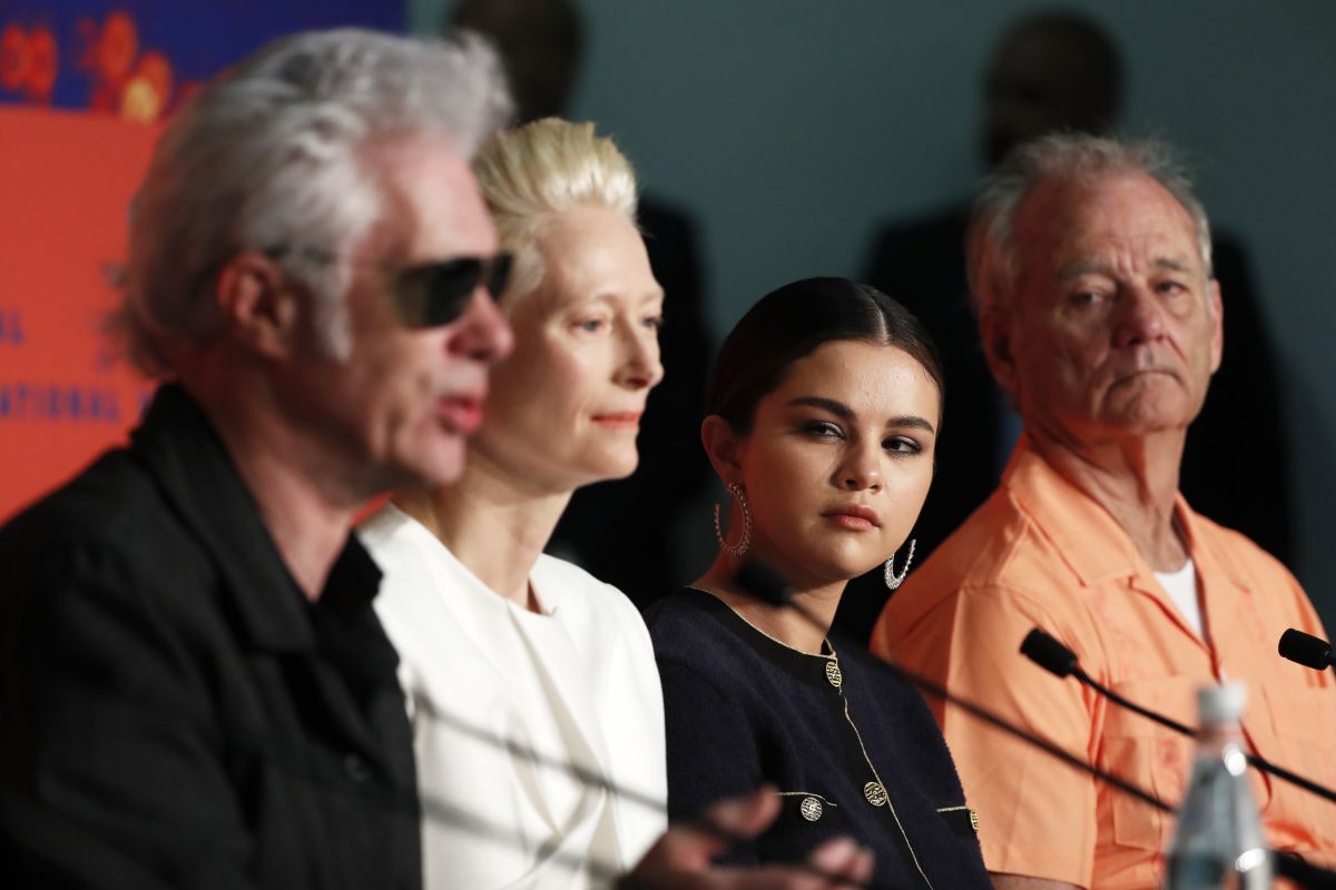 Tilda Swinton, Selena Gomez di karpet merah Cannes