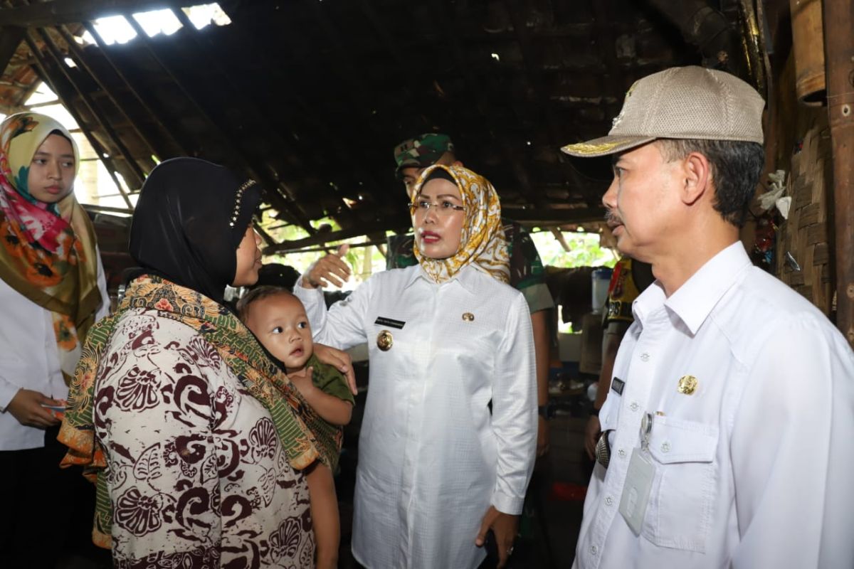 Temukan Rumah tidak layak, Bupati Serang perintahkan segara dibangun