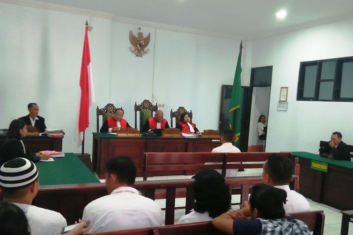 Oknum polisi penembak warga dihukum delapan tahun