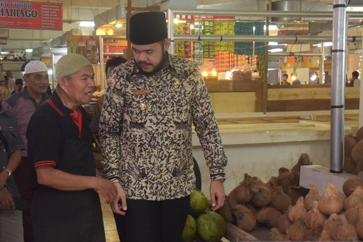 Pemkot Padang Panjang pantau perkembangan pemanfaatan pasar pusat