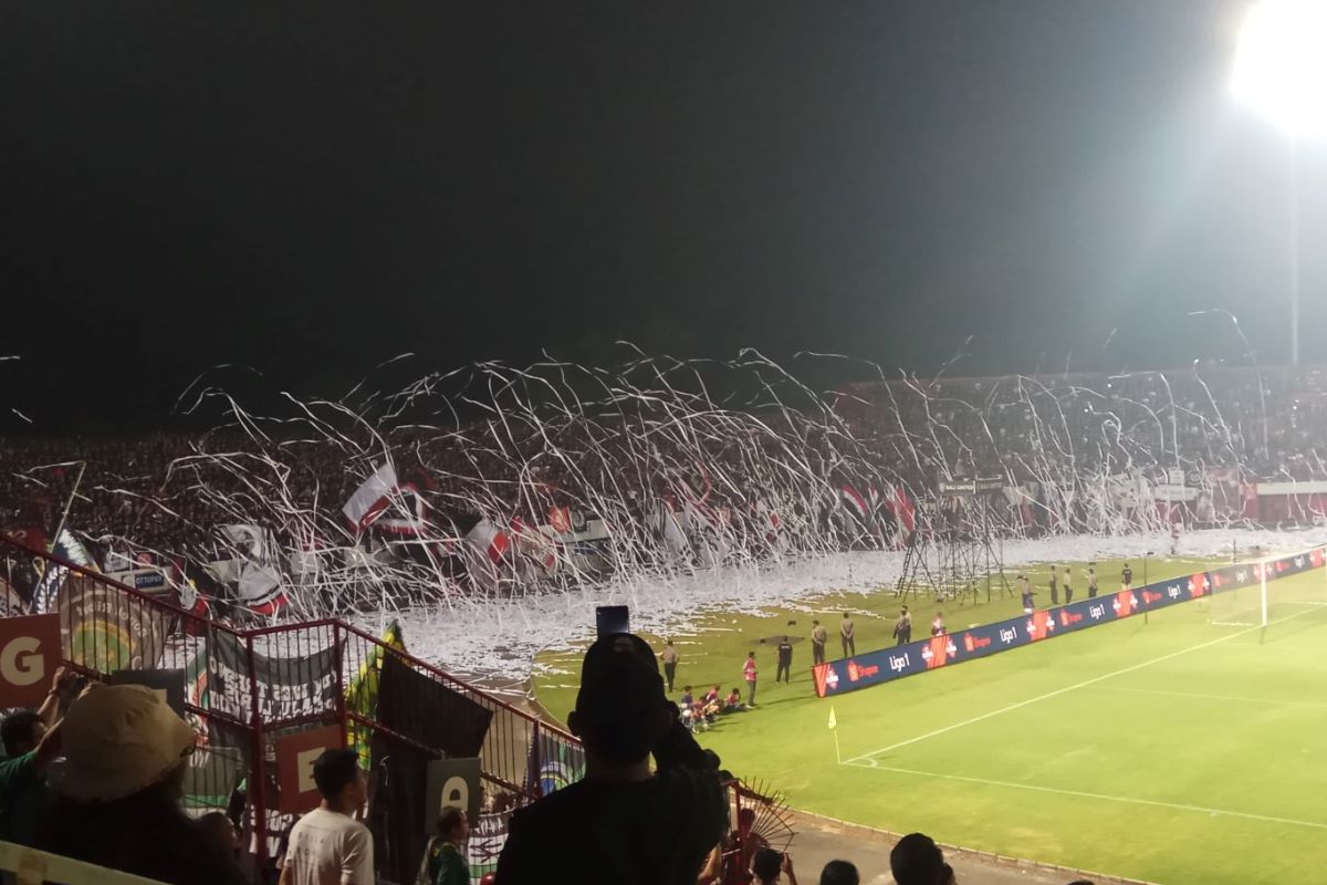 Bali United taklukan Persebaya  2-1