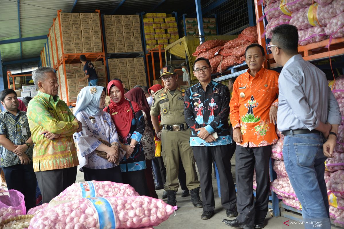 Wali Kota pastikan stok bahan pokok di Metro aman