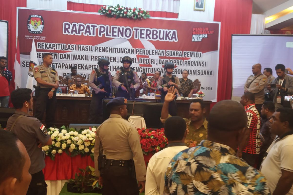 Rekapitulasi suara pemilu di Papua Barat selesai