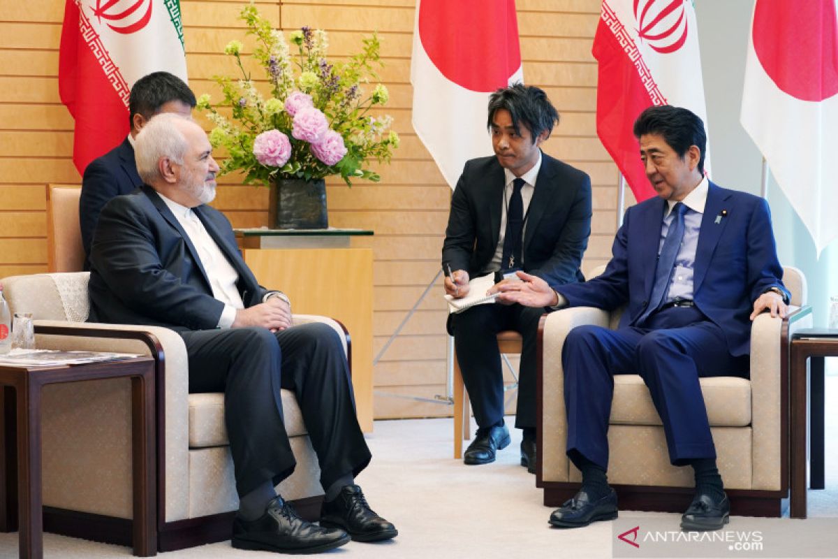 NHK: PM Abe pertimbangkan kunjungi Iran awal pertengahan Juni