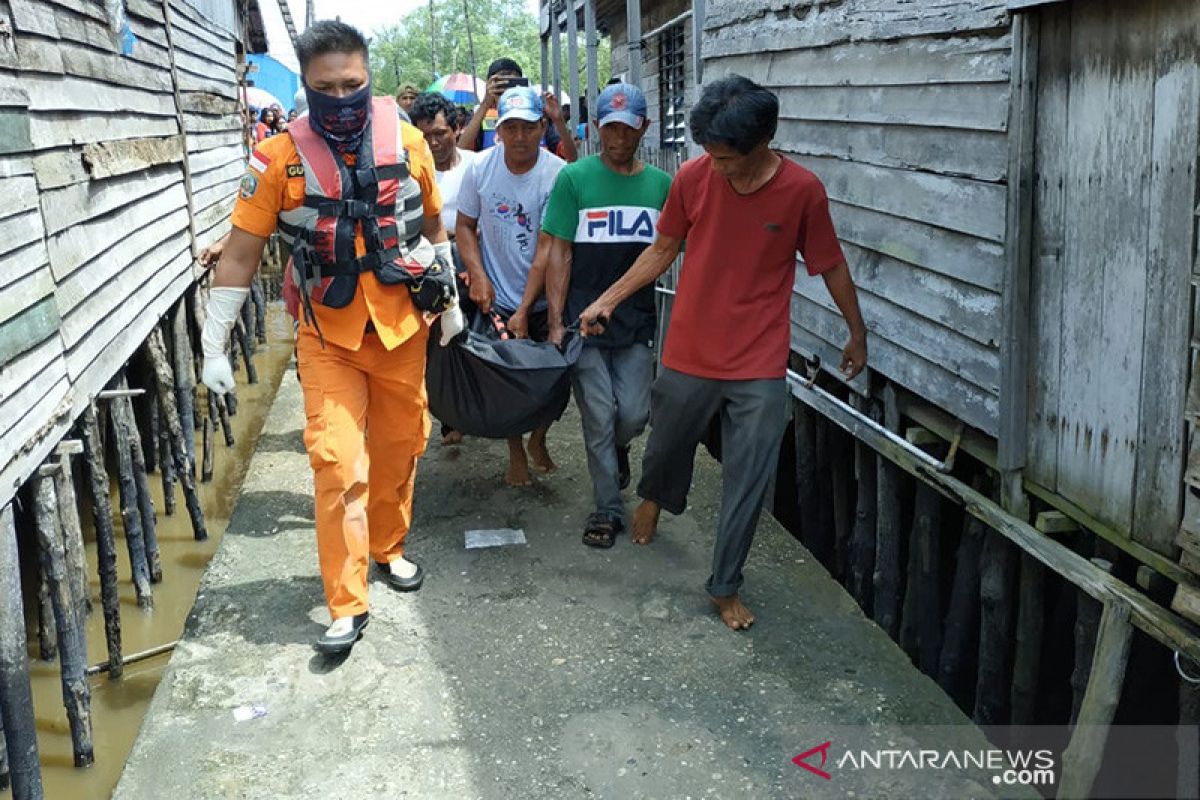 Tim SAR temukan jasad nelayan yang hilang di perairan Riau