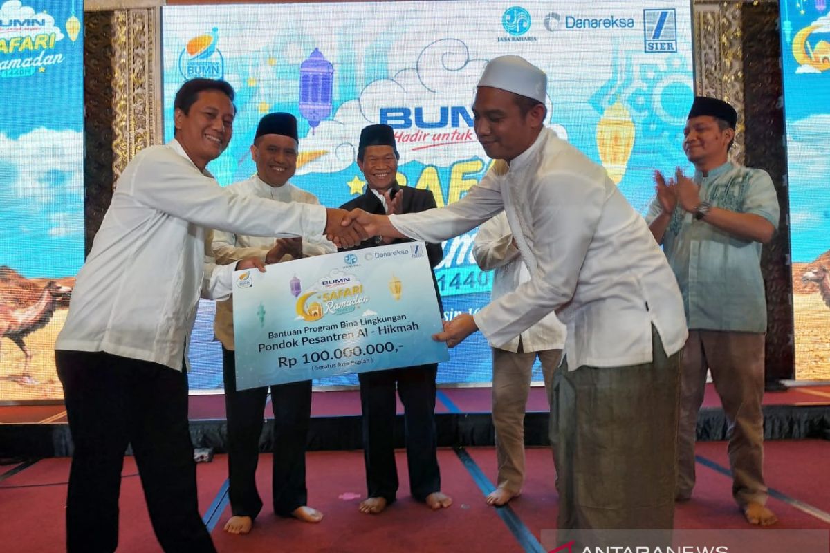 BUMN assistance to build a kitchen for orphan