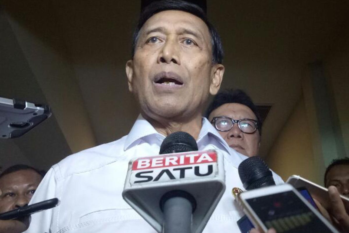 Wiranto akan hormat kepada Prabowo jika mau lakukan ini