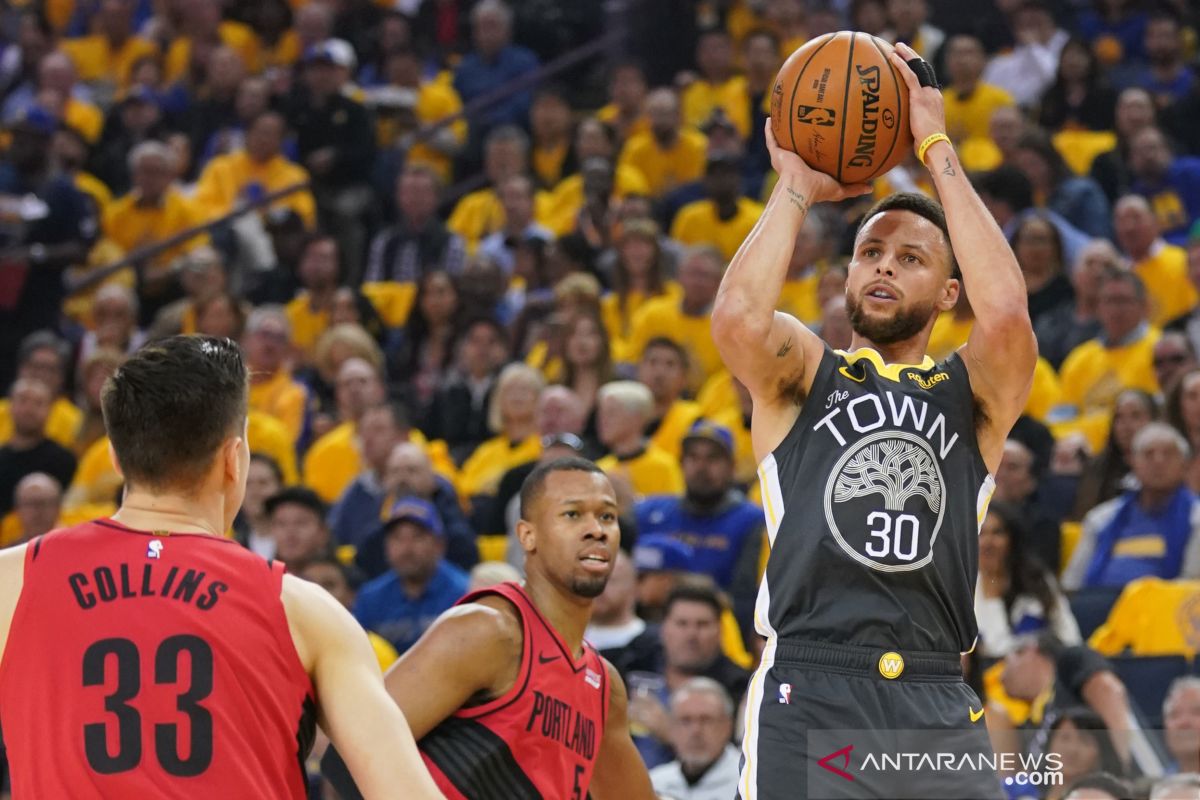 Stephen Curry kukuhkan diri raja tripoin final NBA dua tahun lalu