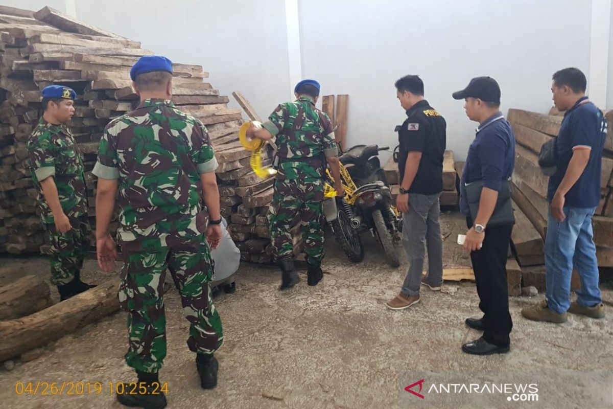 Oknum anggota TNI terlibat kasus kayu ilegal ditahan Denpom