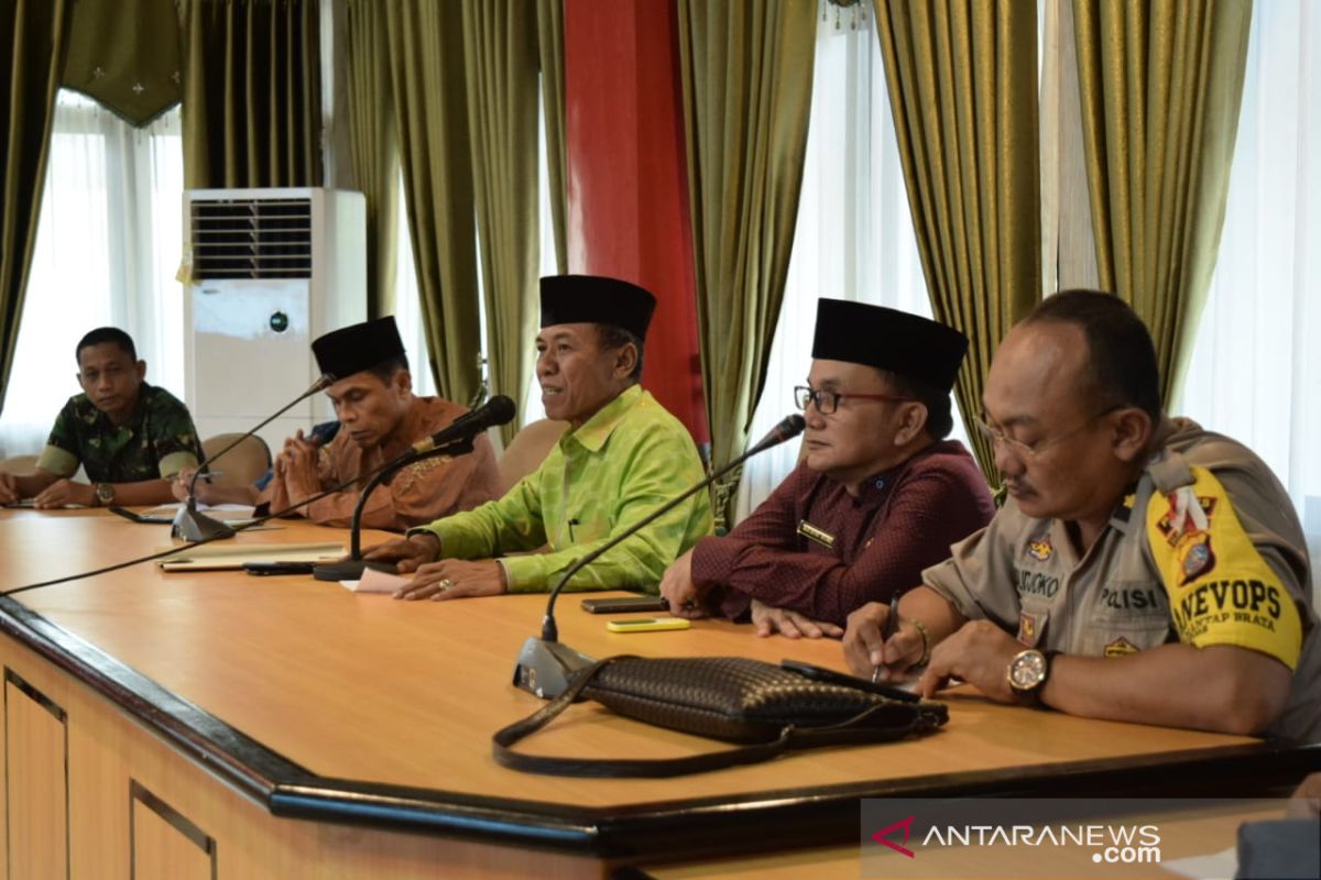 Pemkot Palu shalat Ied bersama korban likuifaksi Petobo