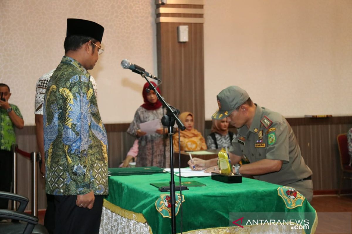 Sekda Kota  Medan lantik 50 pejabat eselon III dan IV