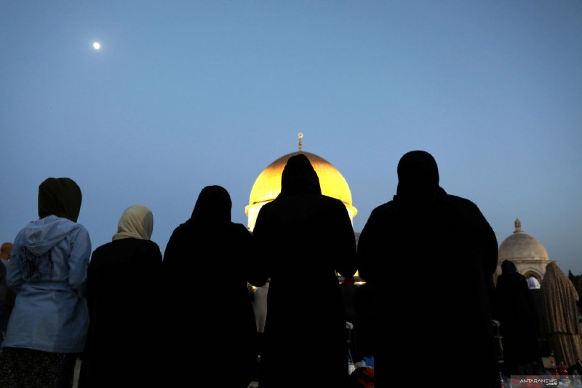 Mulai Senin, shalat di Masjid Al Aqsa ditangguhkan