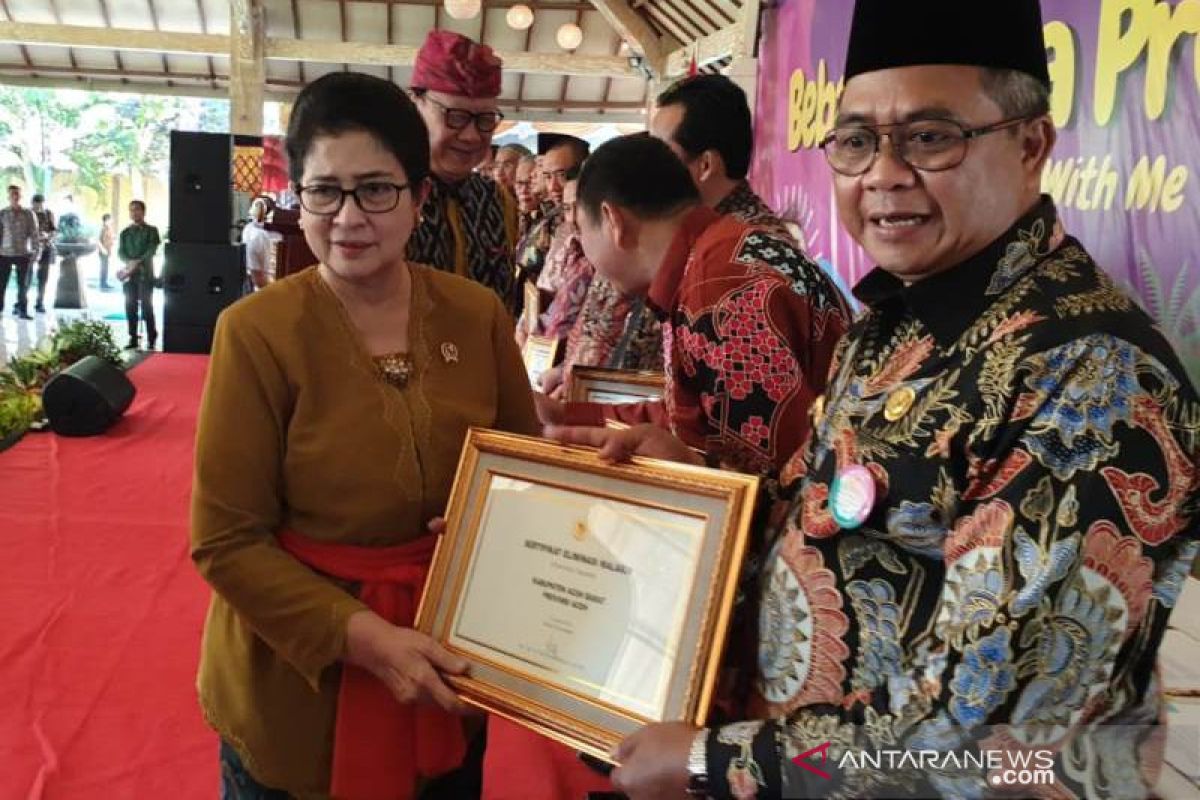 Aceh Barat terima sertifikasi eliminasi malaria dari Kemenkes RI