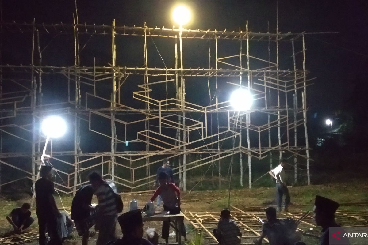 Kisah pemuda Bengkalis lestarikan budaya "Lampu Colok"