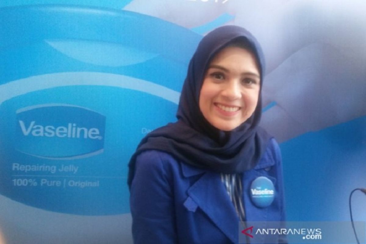 Nycta Gina: menurut aku berhijab itu hidayah