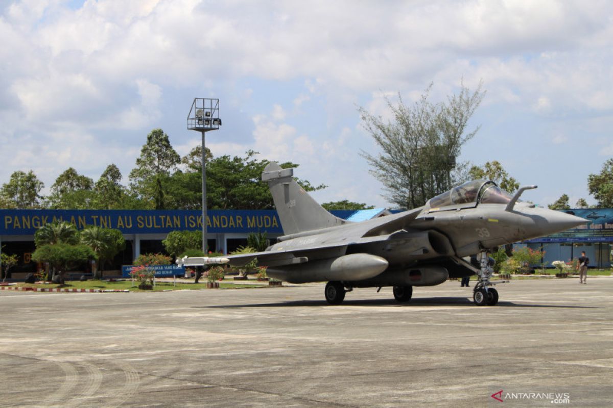 Tujuh pesawat tempur Prancis mendarat di Aceh. Ada apa?