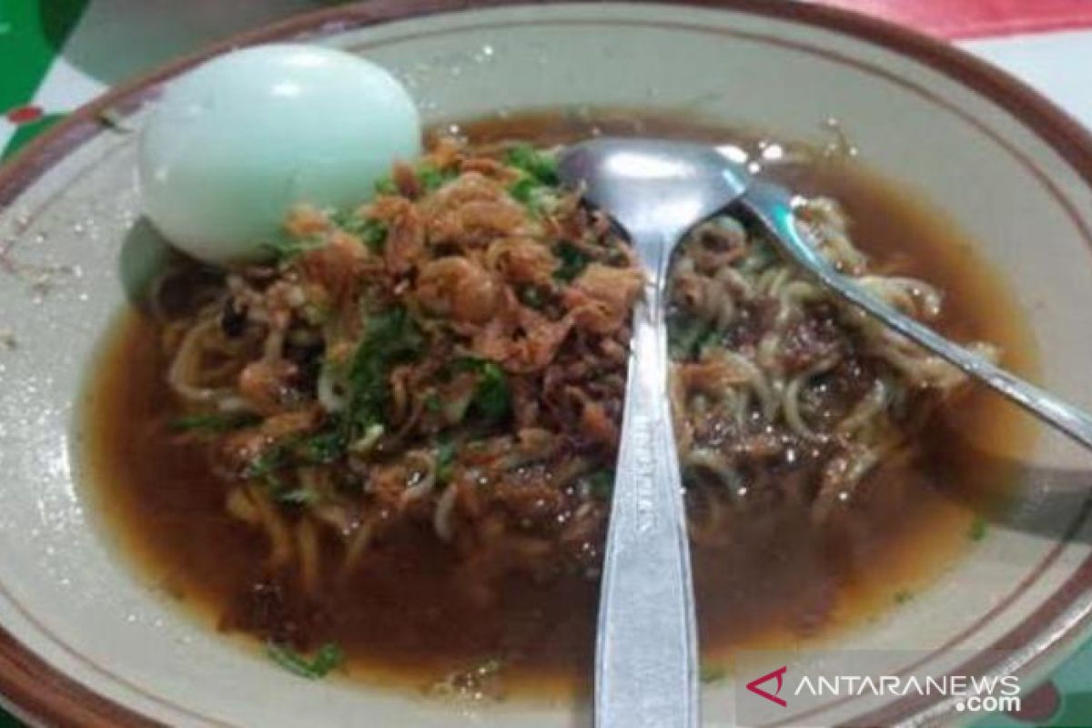 Mie Kuah Tenggiri laris manis selama Ramadhan