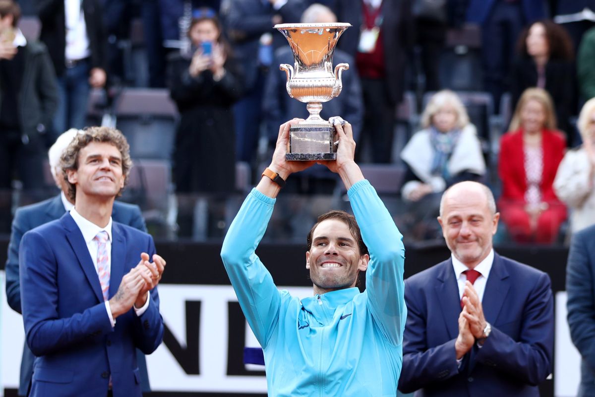 Petenis Rafael Nadal hentikan Djokovic untuk juarai Italia Open