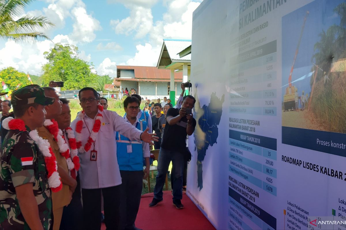 PLN alokasikan Rp130 miliar untuk terangi 13.169 rumah di Kalbar