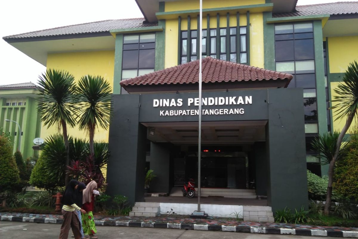 Hanya 52 persen tamatan SD tertampung SMP negeri di Tangerang