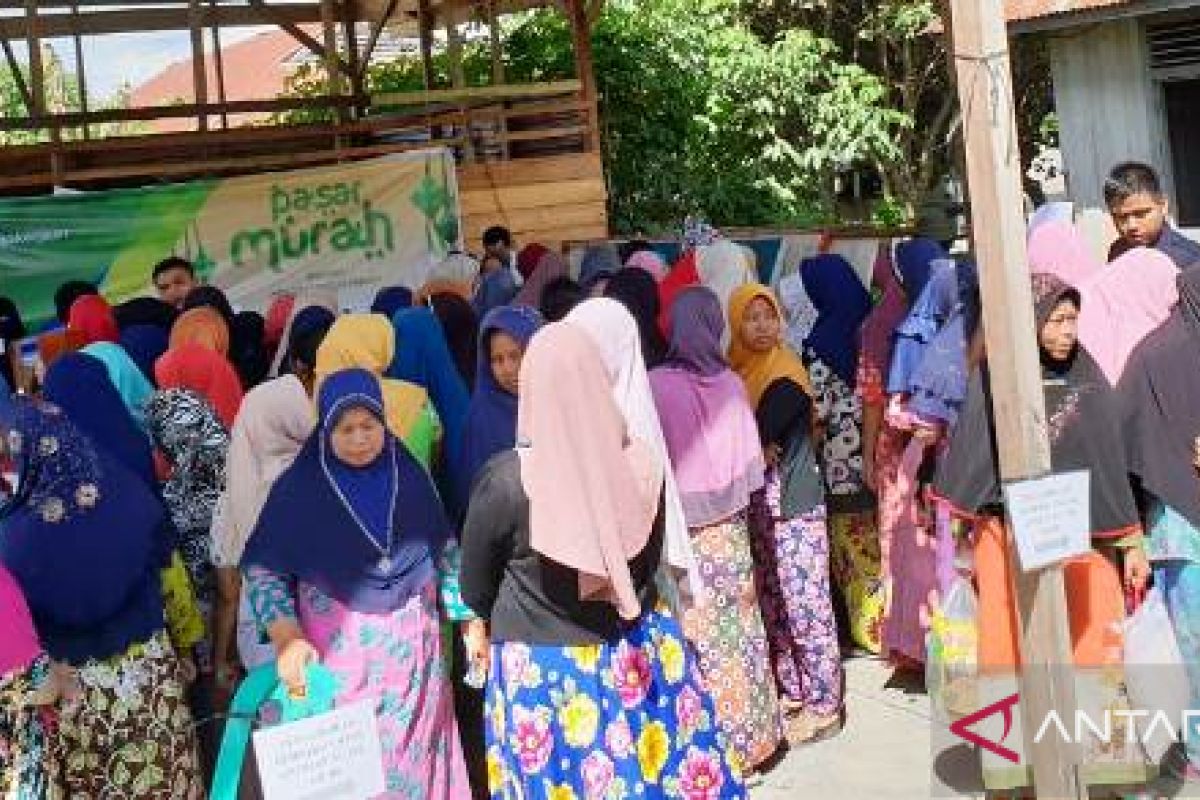 BPJS Ketenagakerjaan Padangsidimpuan gelar pasar murah