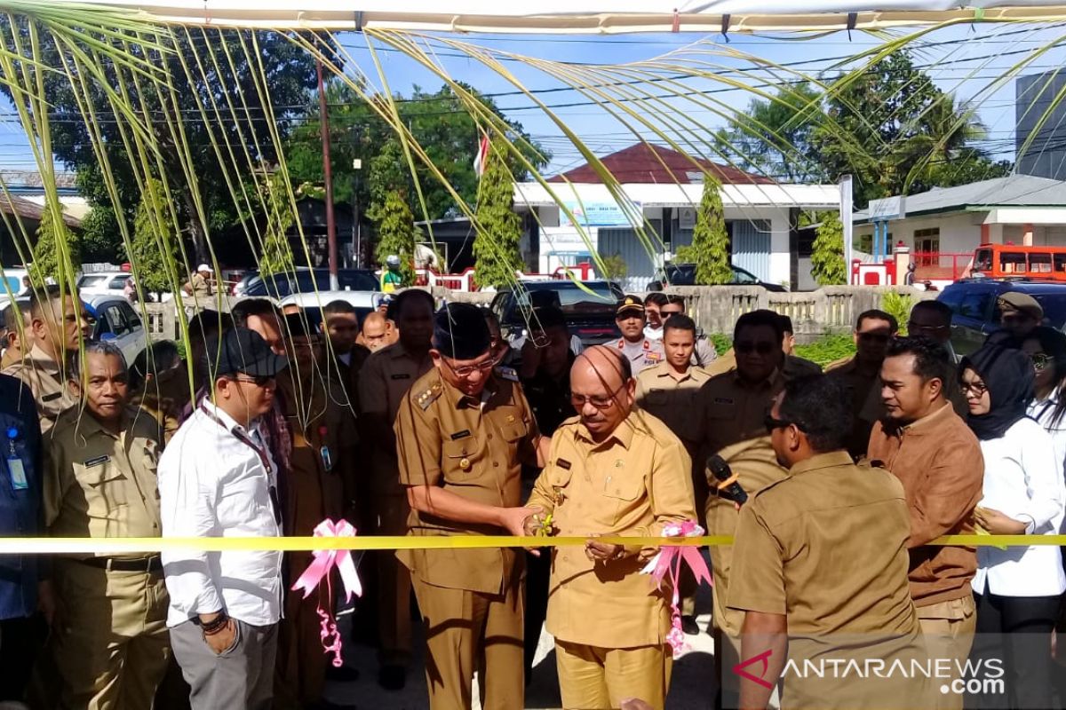 Pemkab Maluku Tenggara gelar pasar murah Fangnanan