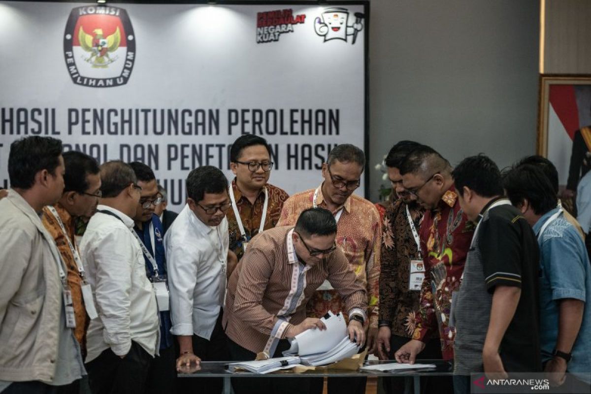 KPU tunda rekapitulasi empat provinsi dan Kuala Lumpur