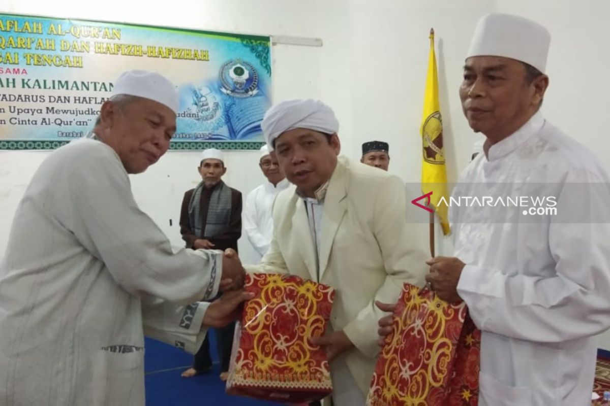 Bupati HST buka puasa bersama para qari dan hafiz