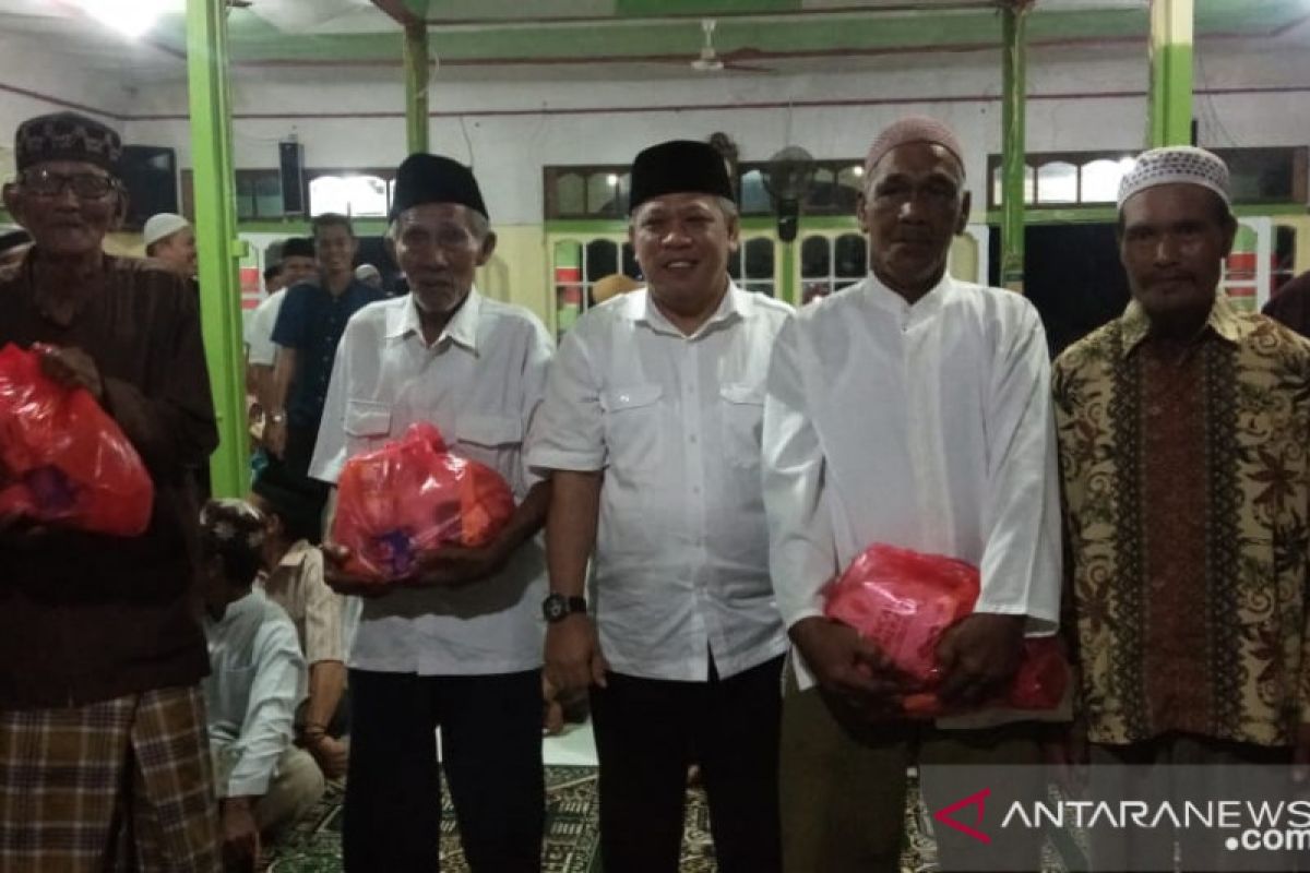 Bupati Kubu Raya tinjau infrastruktur desa terluar dari Kubu Raya