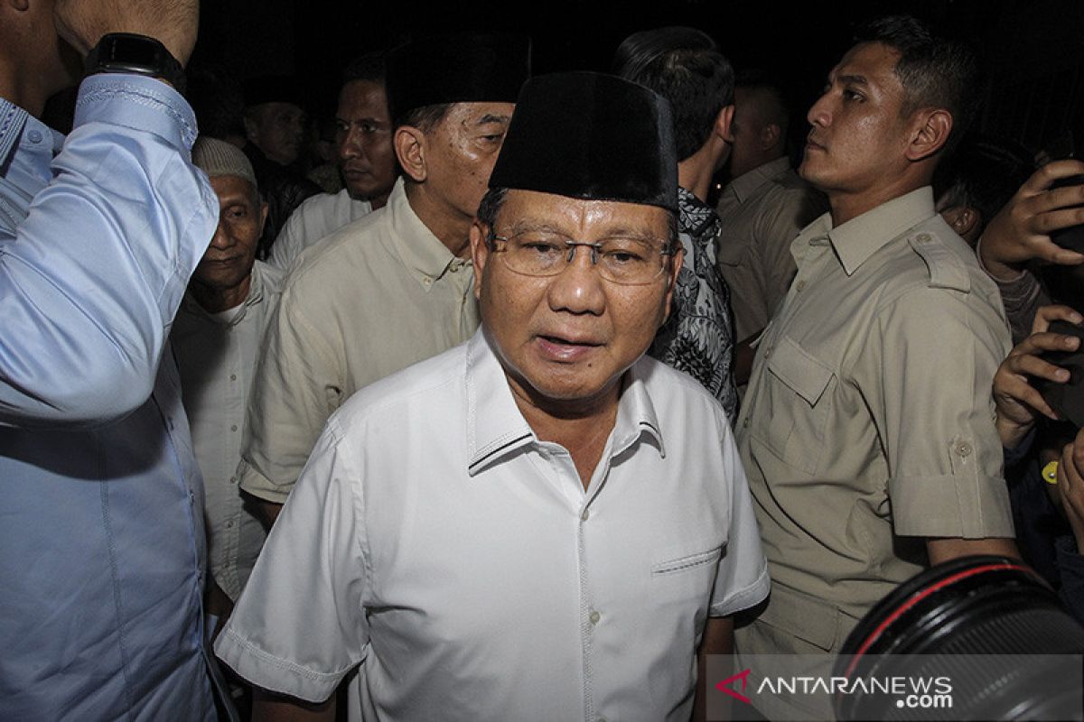 Prabowo akan jenguk Eggi Sudjana dan Lieus di Polda Metro