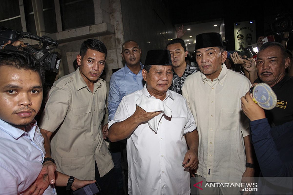 Prabowo dan BPN besuk Eggi Sudjana dan Lieus di Mapolda Metro Jaya