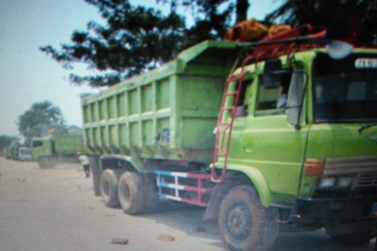 Pemkab Tangerang perketat angkutan truk pada siang hari