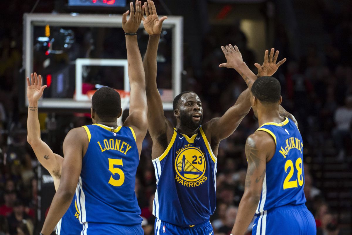 Warriors selangkah lagi ke Final NBA