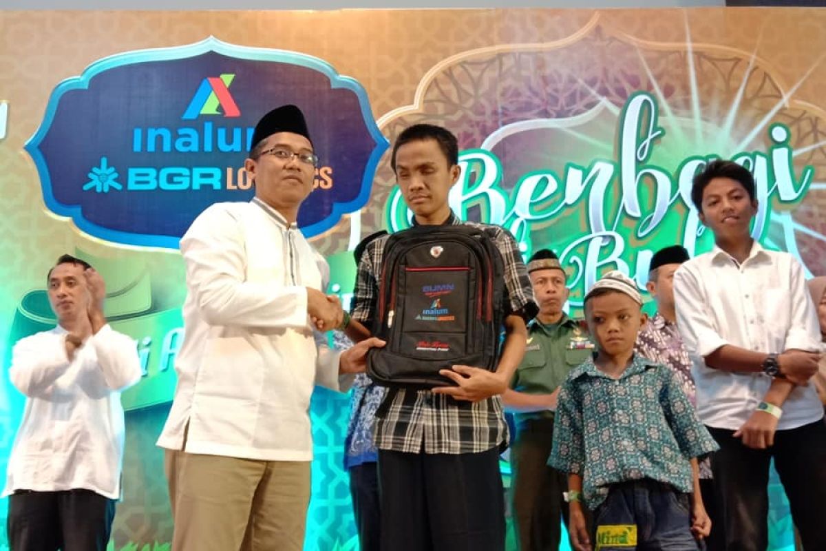 BUMN Hadir untuk Negeri buka puasa dengan anak yatim di Palu