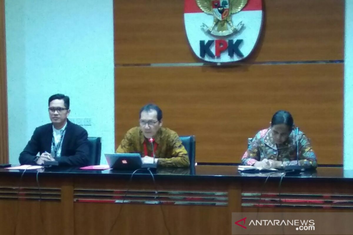 KPK bans five people from traveling abroad in graft case