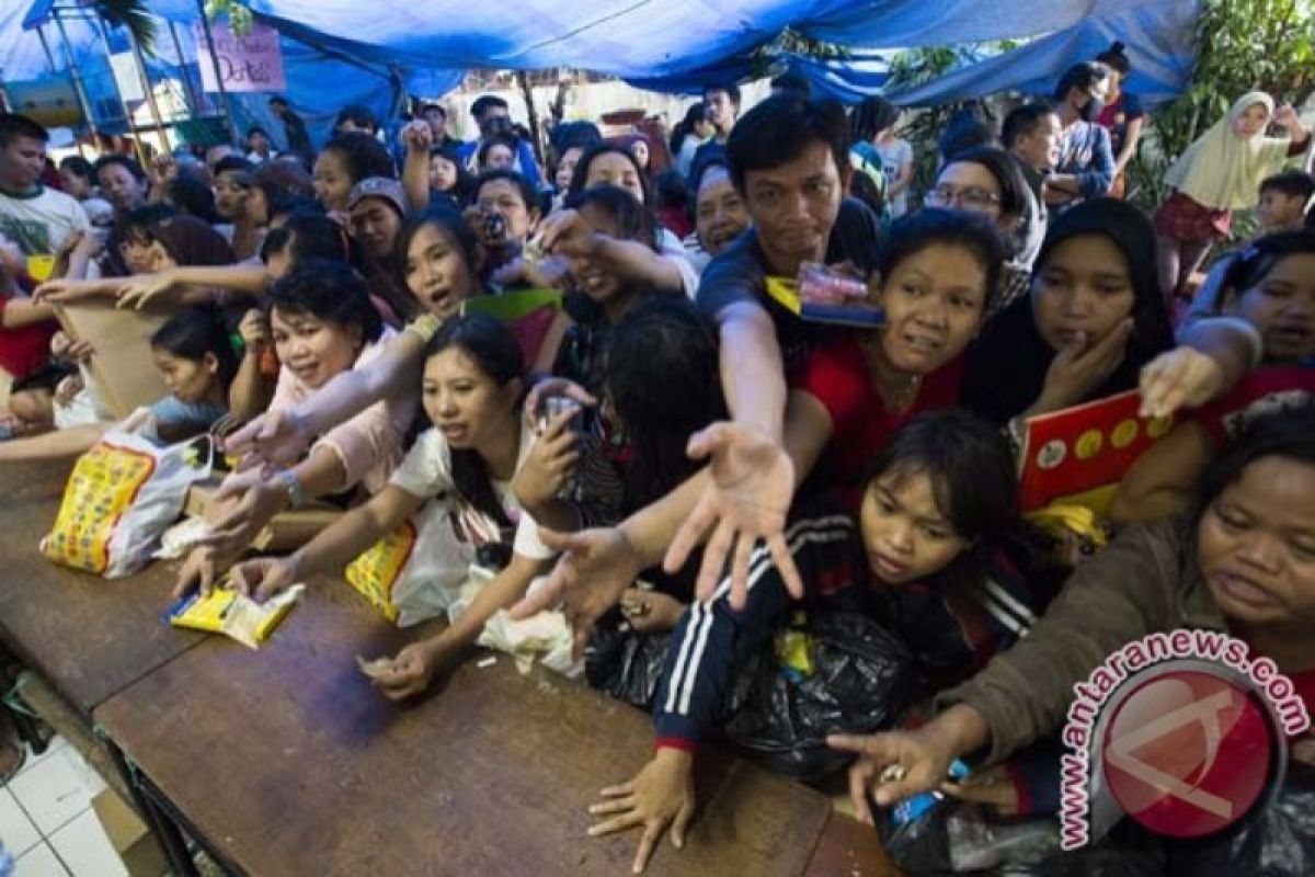 Pasar murah Pemkab Kubu Raya sentuh masyarakat di perkampungan