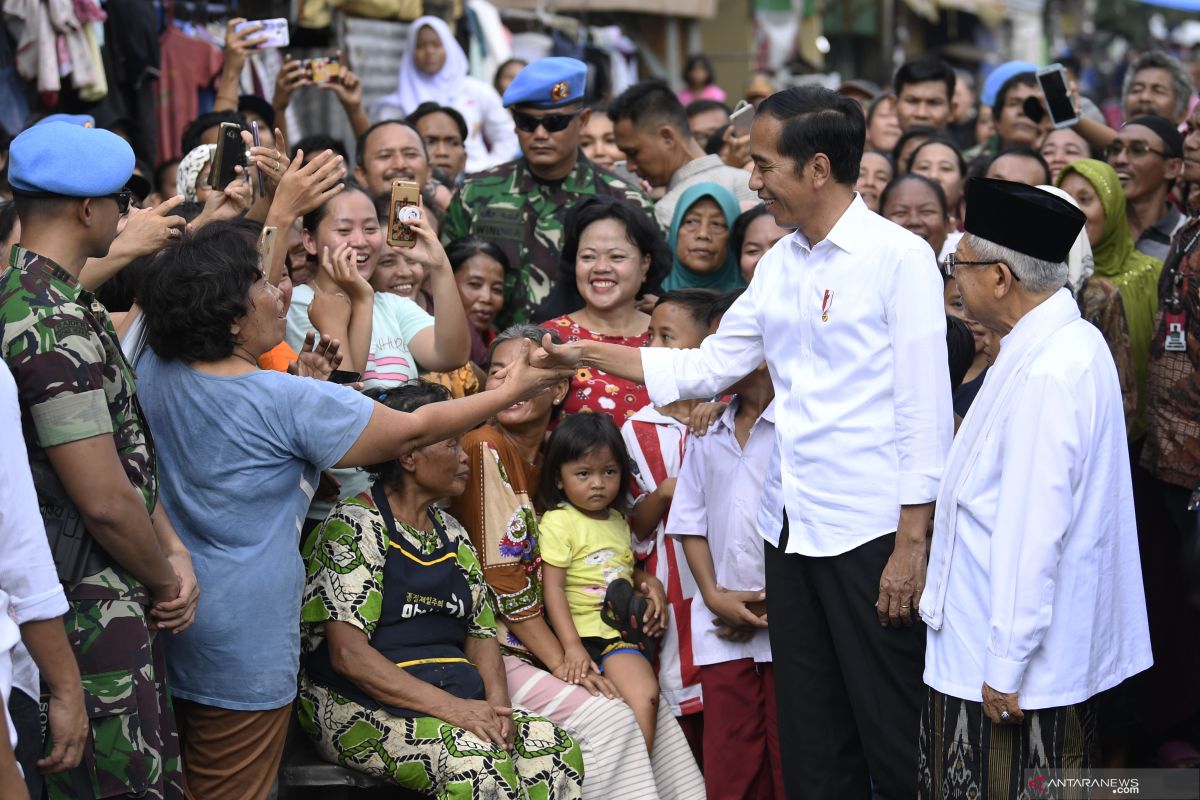 Warga perbatasan Kapuas Hulu gembira Jokowi - Amin menang