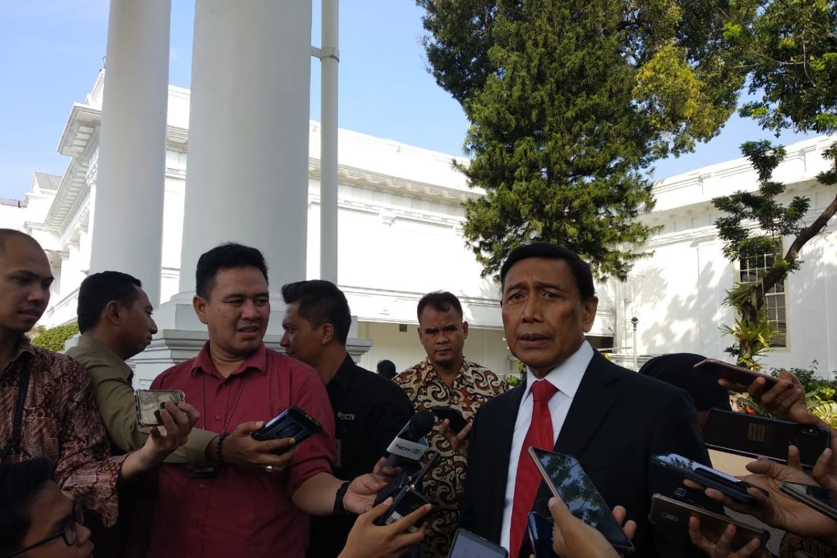 Wiranto: Penangkapan mantan Danjen Kopassus  terkait senjata gelap