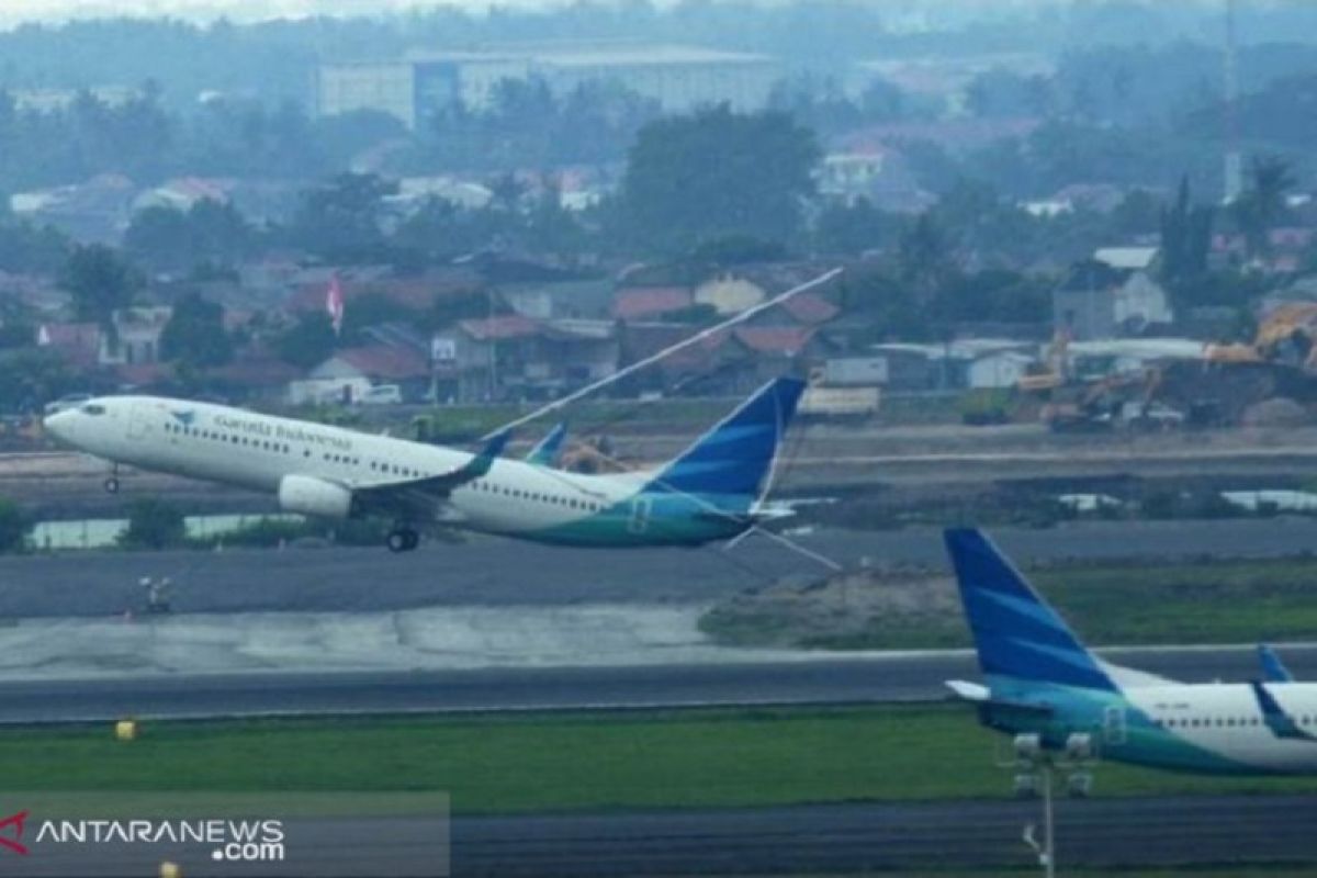 Turun, harga tiket Garuda dari Jakarta ke Pangkalpinang