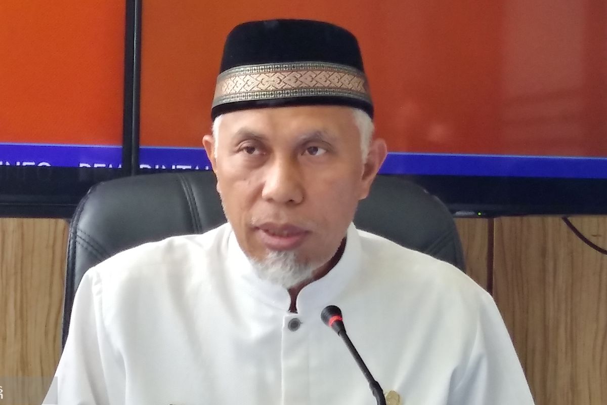 Pada 2021 semua sekolah satu sesi, kata Wako Padang