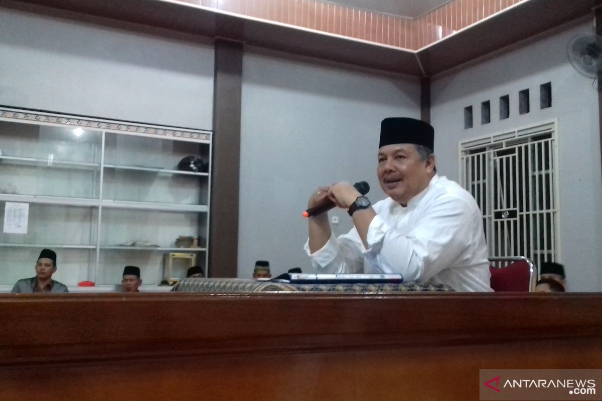 Wako Solok harapkan Ramadhan buat hati masyarakat terpaut dengan masjid