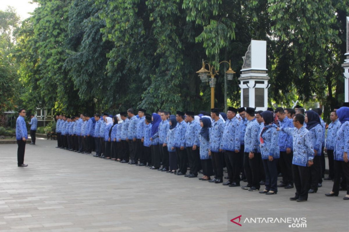 Pemkab Purwakarta alokasikan sebesar Rp58 miliar untuk THR PNS