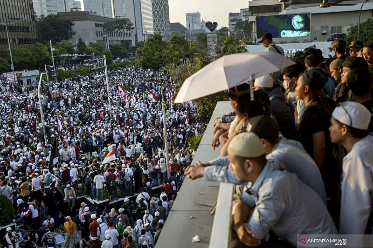 Kerusuhan pecah di depan Bawaslu RI