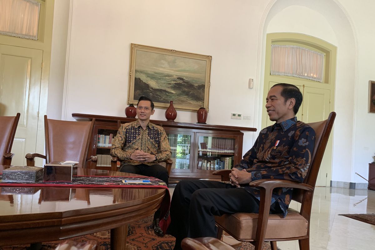 Presiden Jokowi pilih berkantor di Istana Bogor