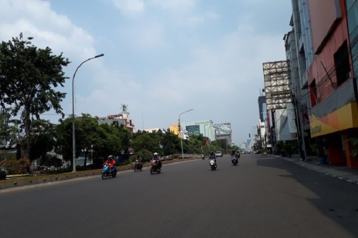 Aksi 22 Mei, situasi lalu lintas kawasan Jakarta Barat terpantau sepi