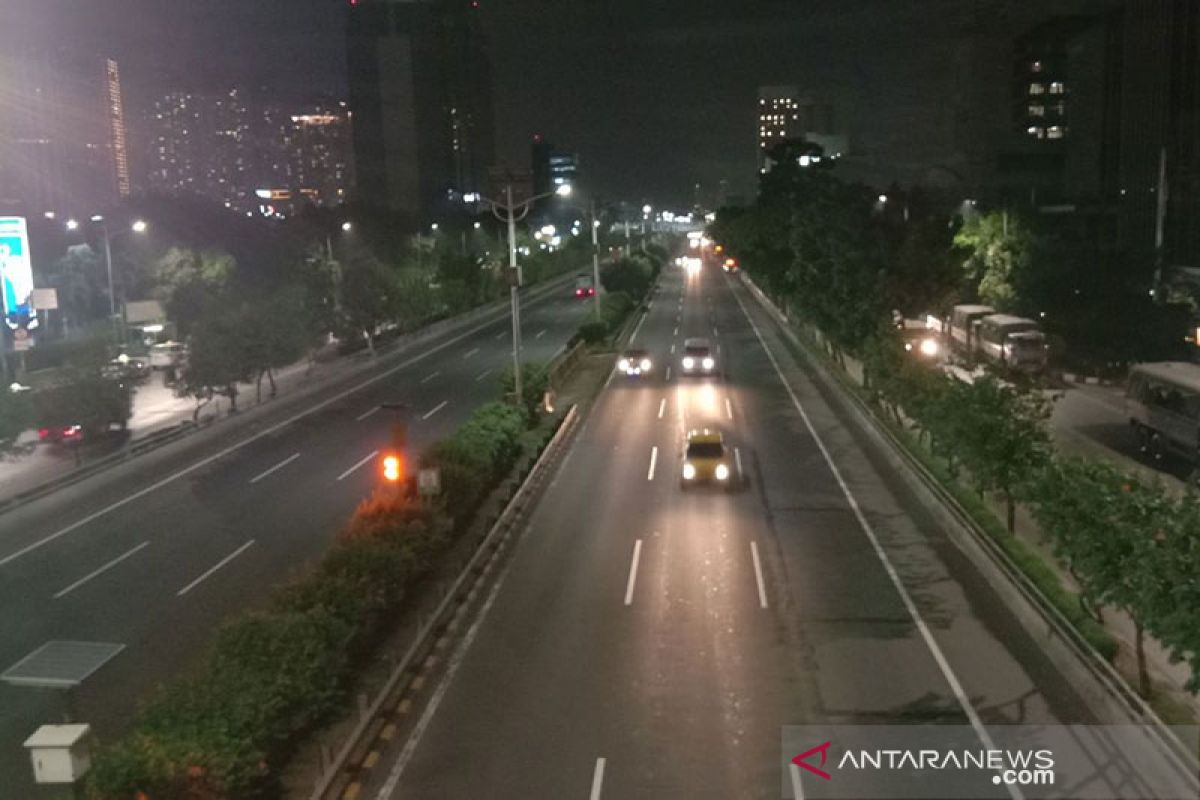 Sempat ditutup akibat ricuh di Slipi, Tol S Parman kembali beroperasi